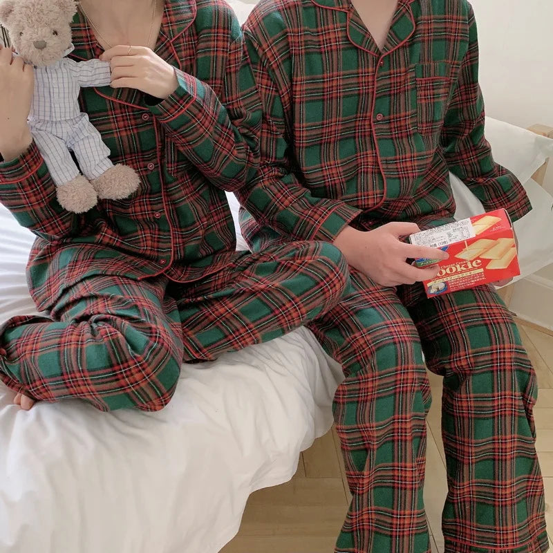 Autumn and Winter Couples Models Christmas Brushed Plaid Home Wear Casual Men's Long-sleeved Pajamas Set Can Be Worn Outside Men