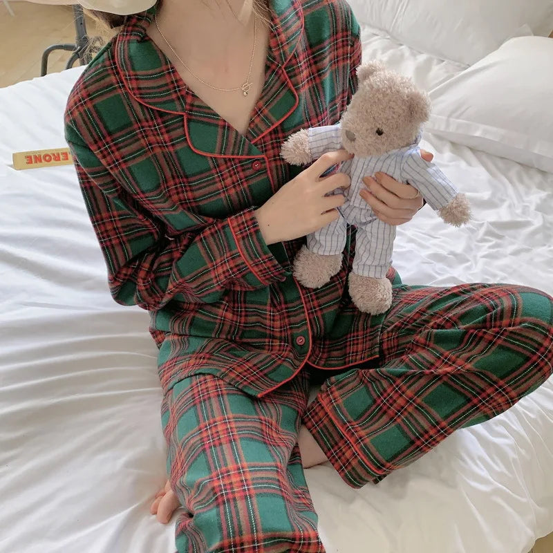 Autumn and Winter Couples Models Christmas Brushed Plaid Home Wear Casual Men's Long-sleeved Pajamas Set Can Be Worn Outside Men