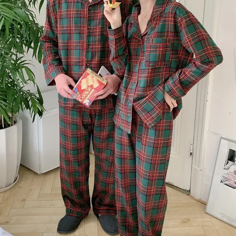 Autumn and Winter Couples Models Christmas Brushed Plaid Home Wear Casual Men's Long-sleeved Pajamas Set Can Be Worn Outside Men